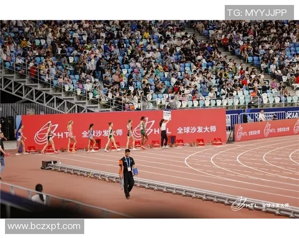 广州羽毛球队逆袭之路揭秘:从低谷到巅峰的奋斗历程与荣耀时刻 广州羽毛球队逆袭之路揭秘:从低谷到巅峰的奋斗历程与荣耀时刻