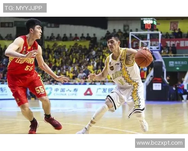 武汉篮球队技术争议引发热议球迷与专家各抒己见探讨战术与裁判判罚 武汉篮球队技术争议引发热议球迷与专家各抒己见探讨战术与裁判判罚